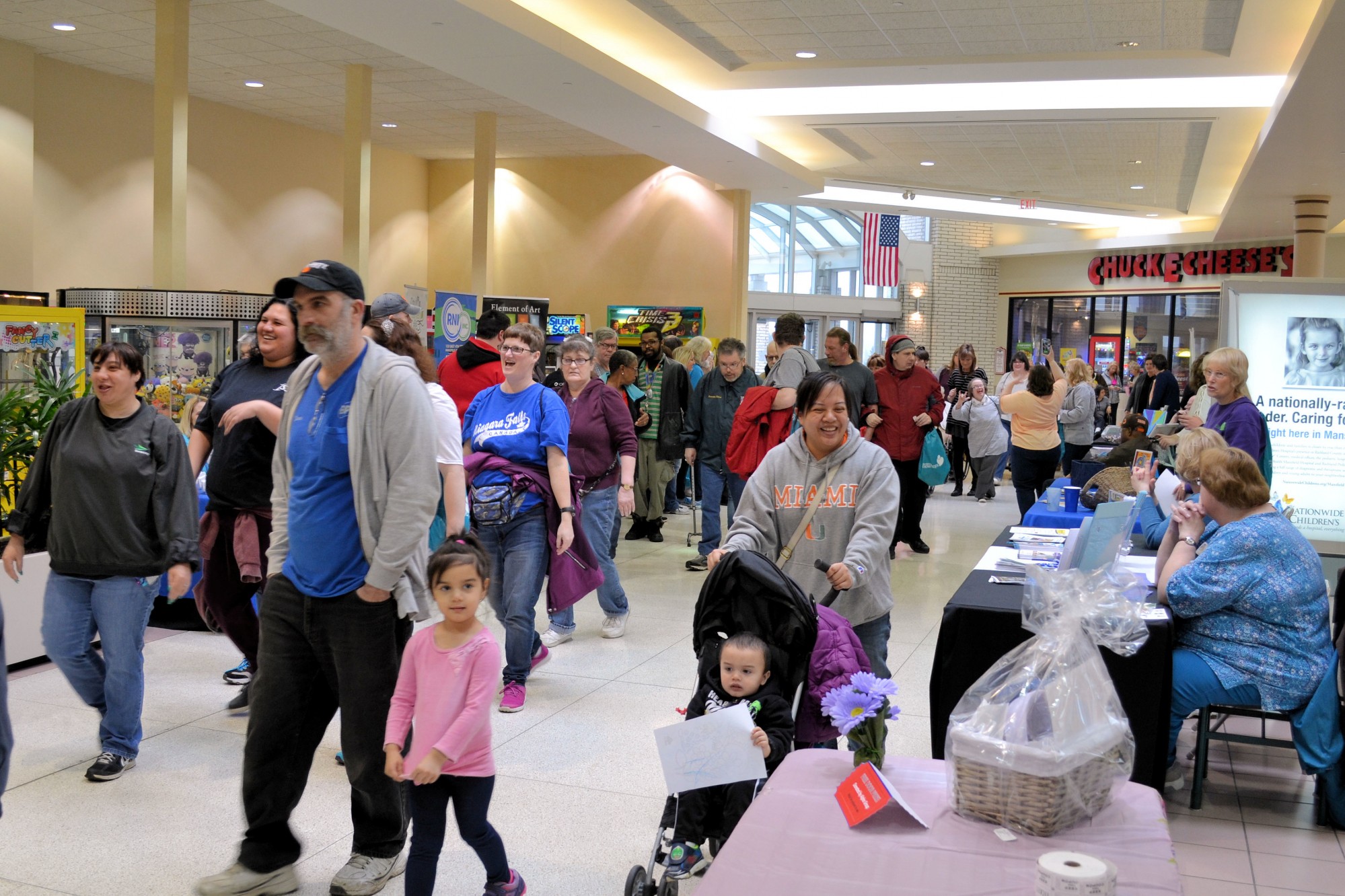 Mall walking event wraps up Developmental Disabilities Awareness Motnh